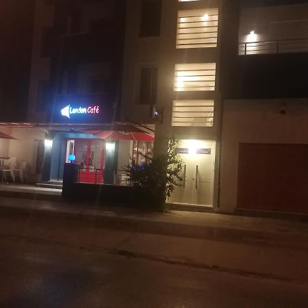 London House Aparthotel Бизерта Екстериор снимка